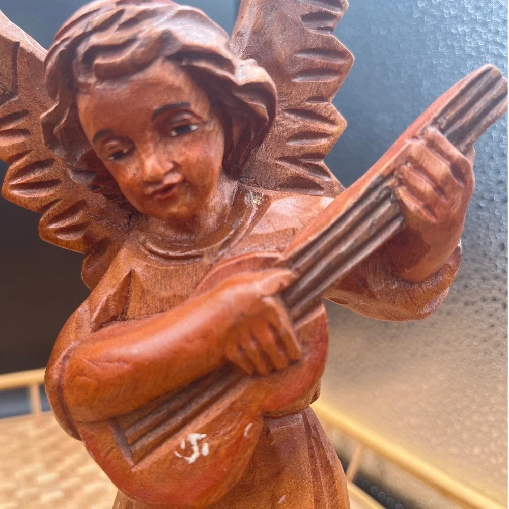 Vtg Wood Hand Carved Christmas Angel Figure figurine nativity 9